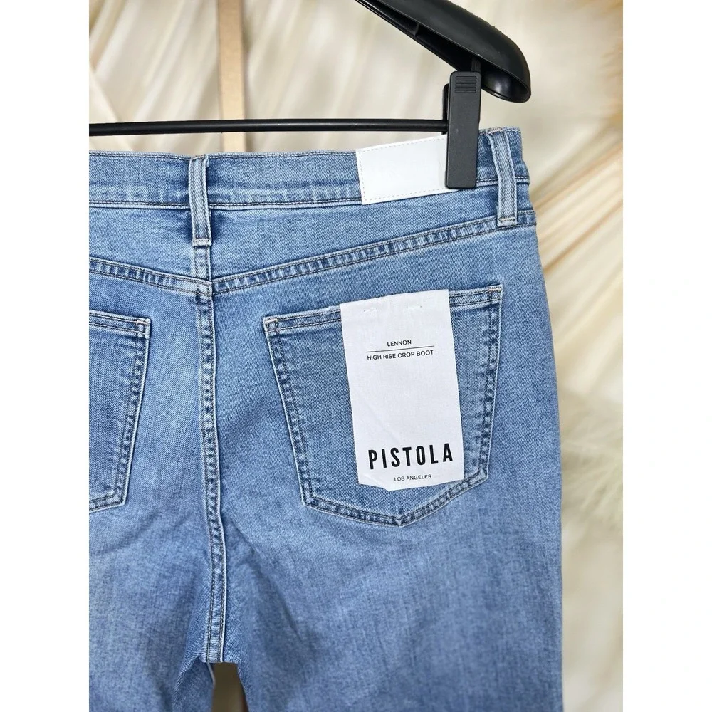 Sold‎ - Picture 7 of 11